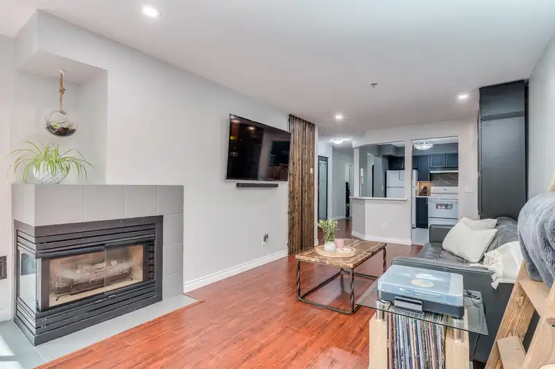 212 22233 RIVER ROAD - photo 3 of 18