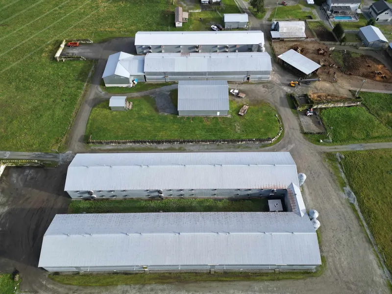 2535 240 STREET - photo 2 of 25