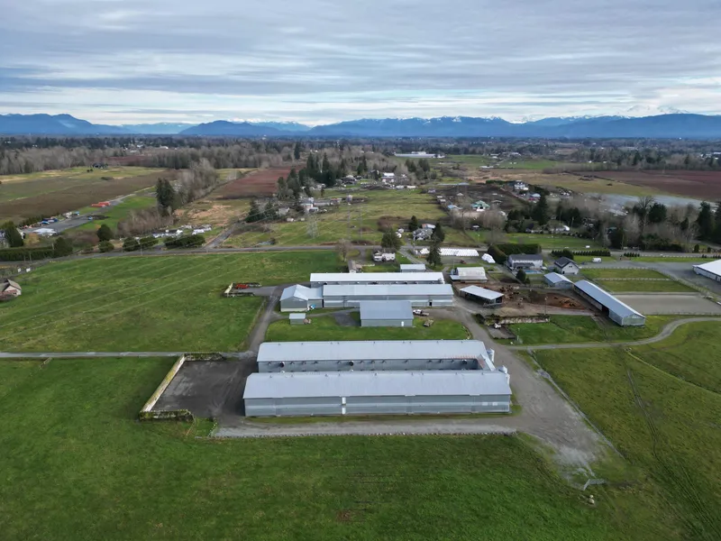 2535 240 STREET - photo 4 of 25