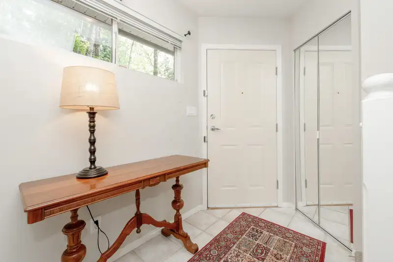 39 8701 16TH AVENUE - photo 3 of 34
