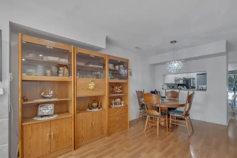 30 13713 72A AVENUE - photo 3 of 25