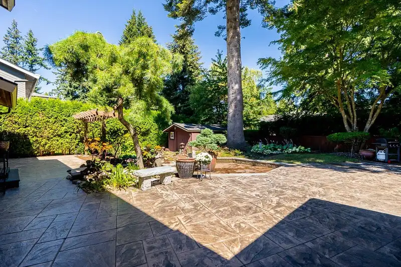 2360 CHRISTOPHERSON ROAD - photo 3 of 37