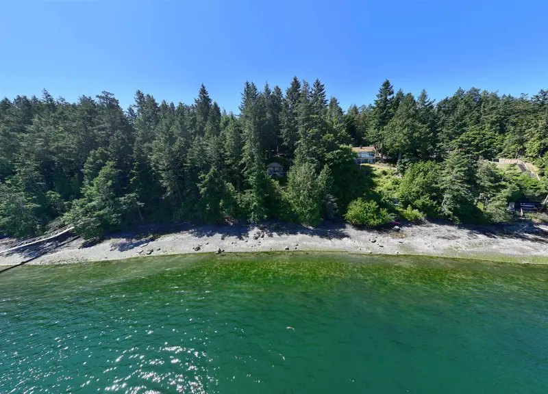 706 HORTON BAY ROAD - photo 3 of 25