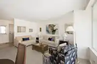 903 1480 DUCHESS AVENUE - thumbnail 1