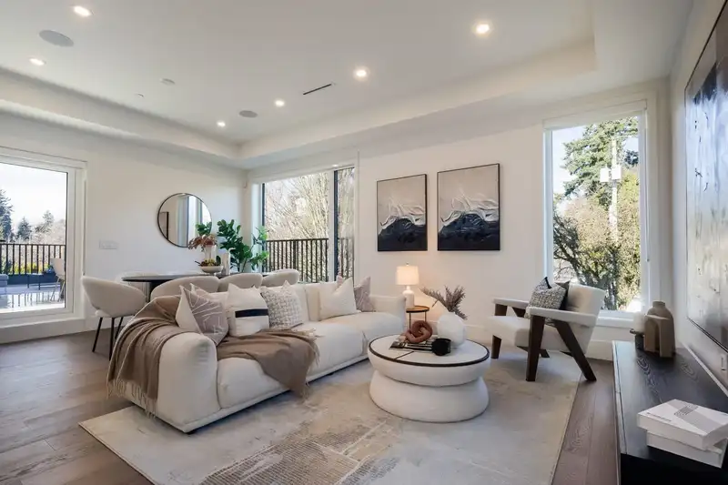3 950 W 57TH AVENUE - photo 2 of 14