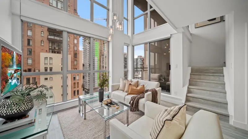 1802 1238 RICHARDS STREET - photo 1 of 25