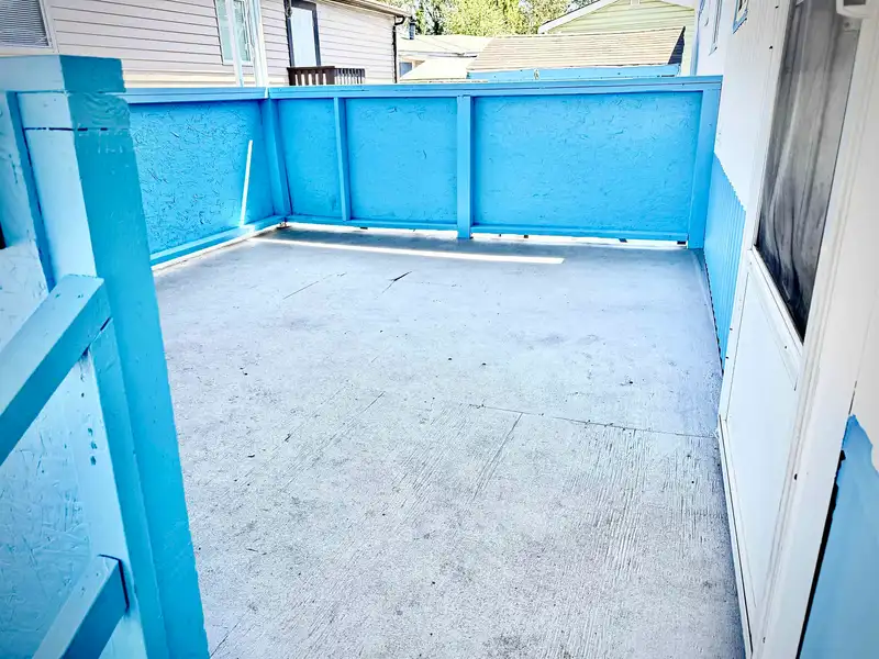 85 201 CAYER STREET - photo 2 of 33