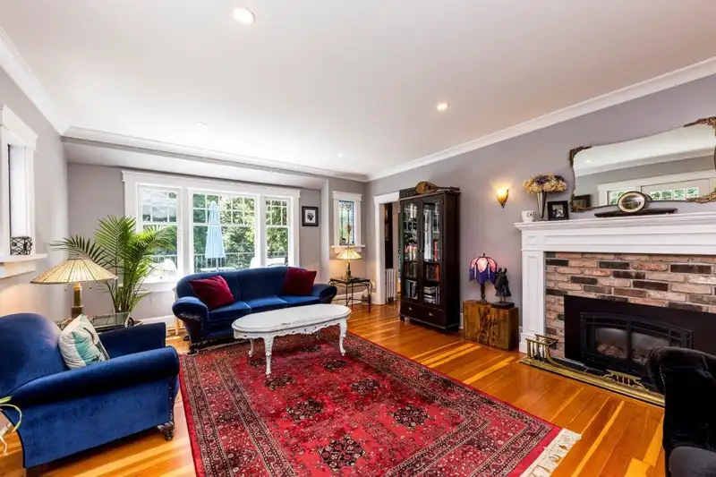 461 E ST. JAMES ROAD - photo 3 of 40
