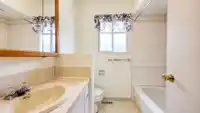 2748 E 6TH AVENUE - thumbnail 24