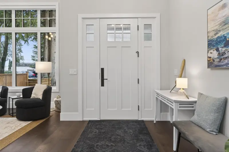 180 DOUGLAS CRESCENT - photo 3 of 25