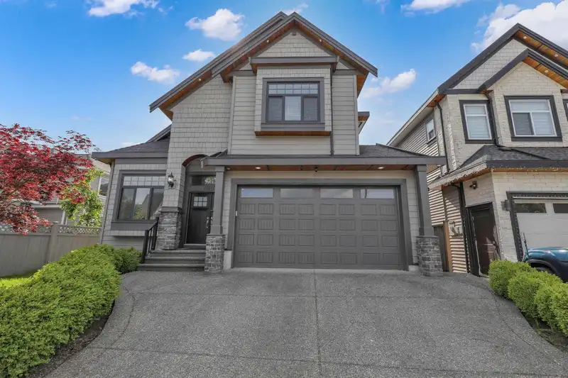 6965 149A STREET - photo 1 of 40
