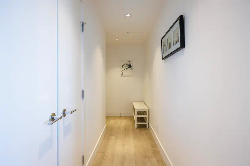 2405 7358 EDMONDS STREET - photo 3 of 34