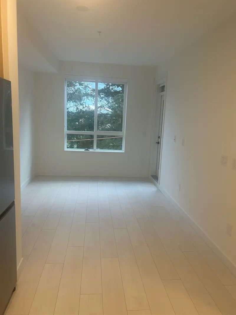 402 13439 94A AVENUE - photo 3 of 9