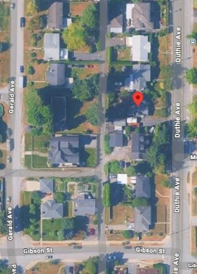 2215 DUTHIE AVENUE - photo 4 of 5