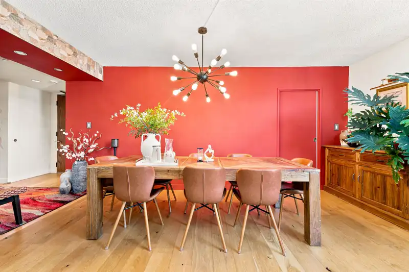 1601 738 BROUGHTON STREET - photo 4 of 31