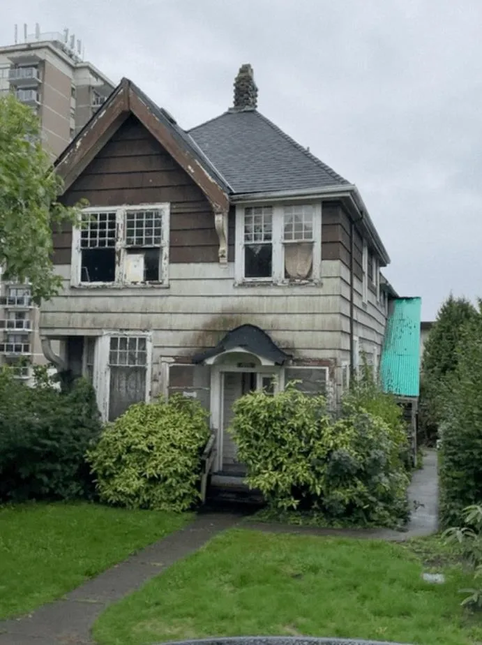 422 EIGHTH STREET - photo 1 of 2