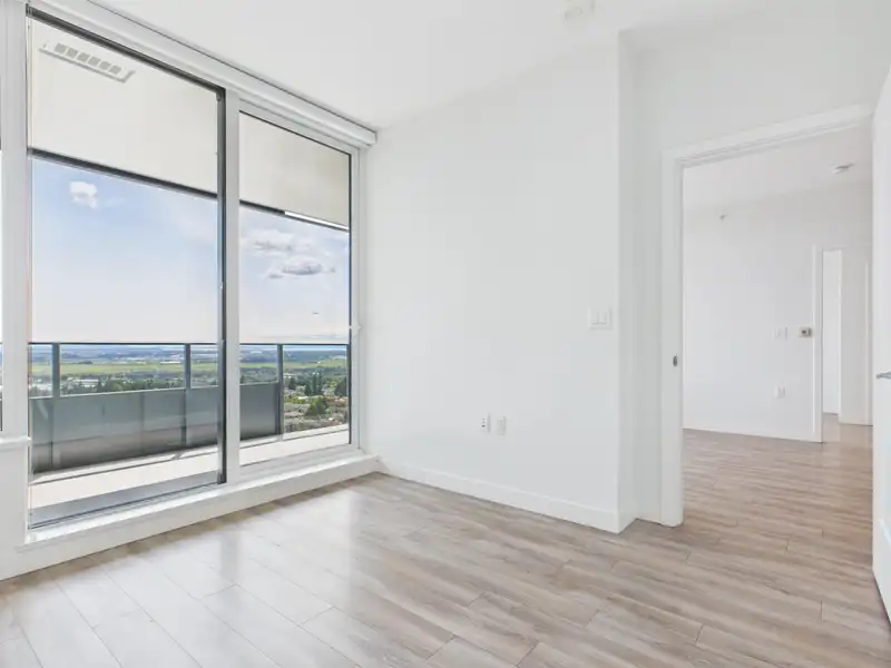 2108 6699 DUNBLANE AVENUE - photo 4 of 34