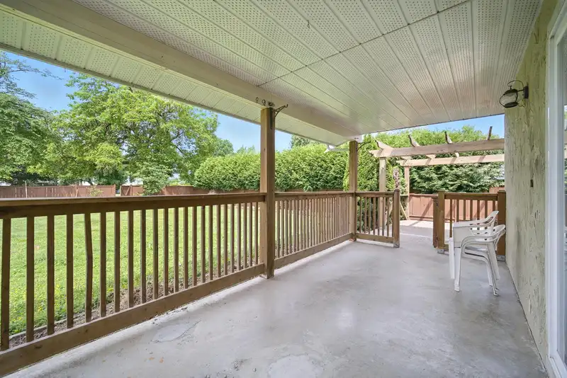 10065 DUBLIN DRIVE - photo 3 of 24