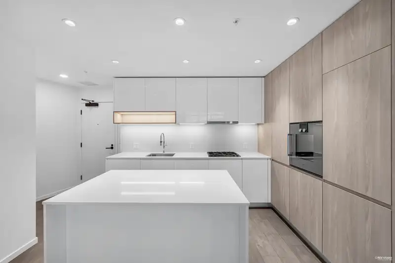439 6500 MINORU BOULEVARD - photo 4 of 36