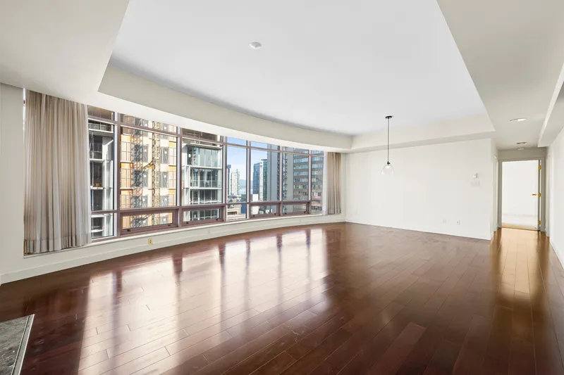 10A 1500 ALBERNI STREET - photo 2 of 25