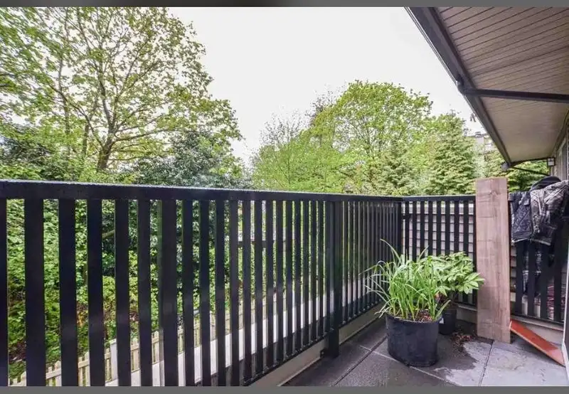 121 13368 72 AVENUE - photo 3 of 5