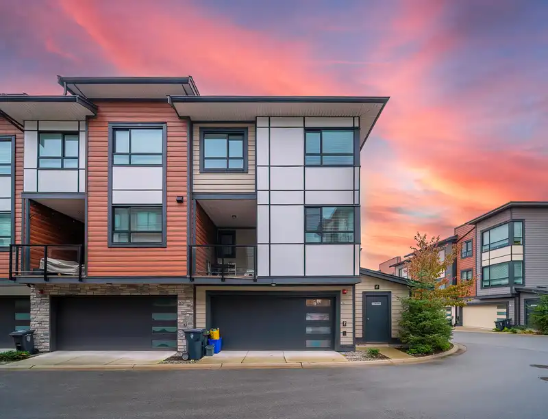 64 20150 81 AVENUE - photo 1 of 40