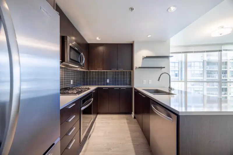 1602 2975 ATLANTIC AVENUE - photo 3 of 26