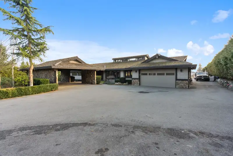 29852 MACLURE ROAD - photo 4 of 40