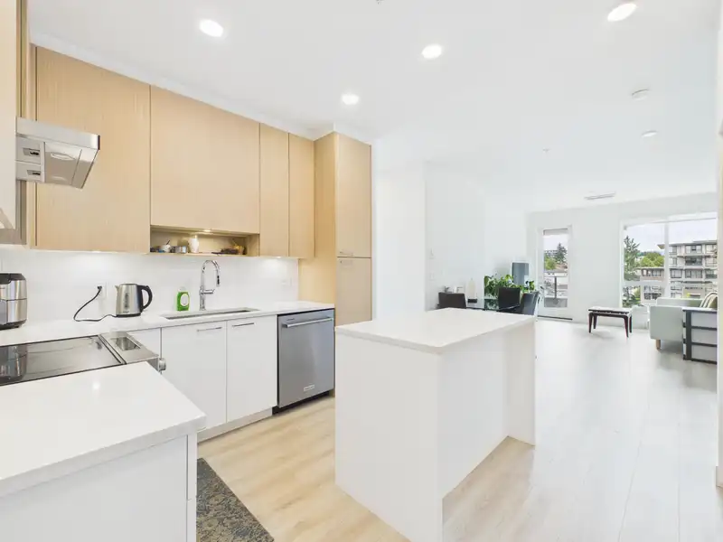 521 7588 16TH STREET - photo 3 of 32