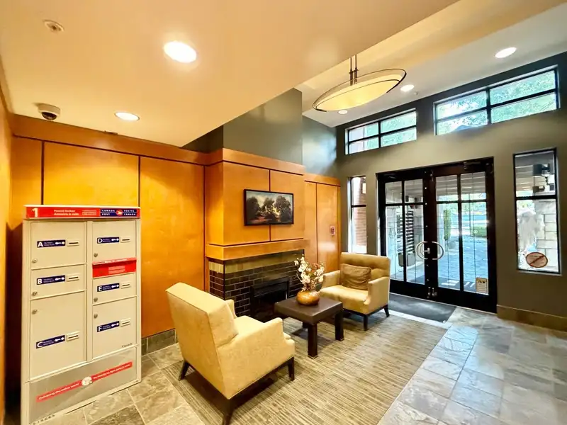 103 4883 MACLURE MEWS - photo 3 of 37