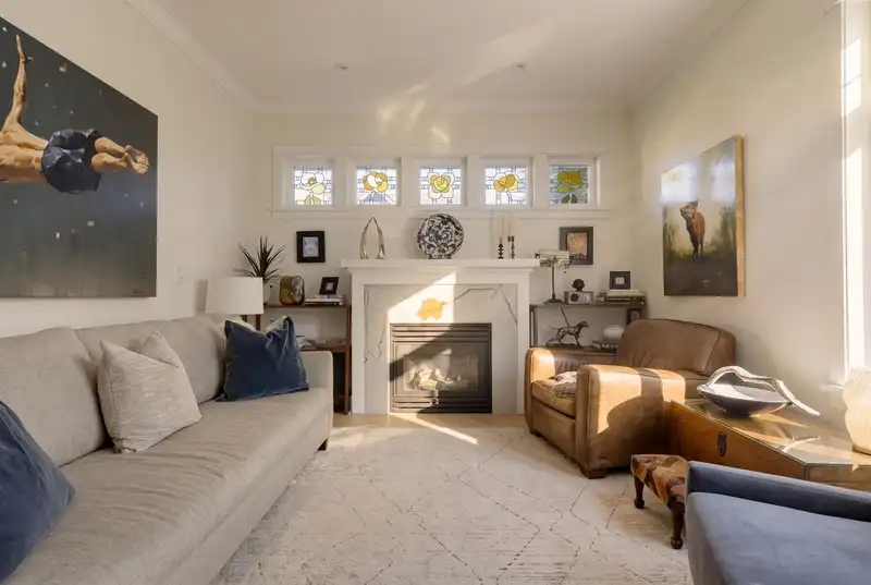 361 W 11TH AVENUE - photo 4 of 27