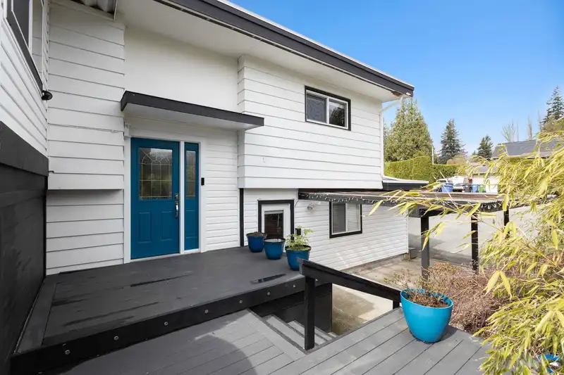 34070 ALMA STREET - photo 2 of 40