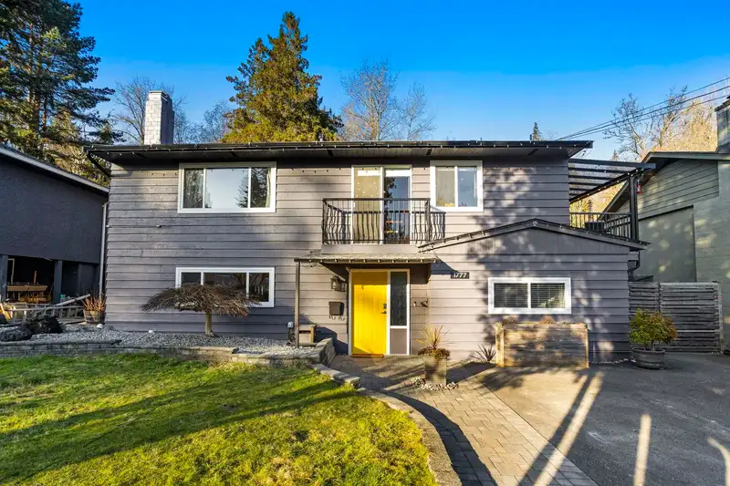1777 CHALMERS AVENUE - photo 1 of 40