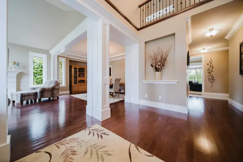 1056 RAVENSWOOD DRIVE - photo 3 of 40
