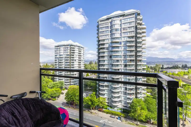 1010 10777 UNIVERSITY DRIVE - photo 1 of 25