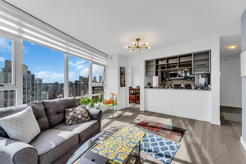3202 928 BEATTY STREET - photo 1 of 19