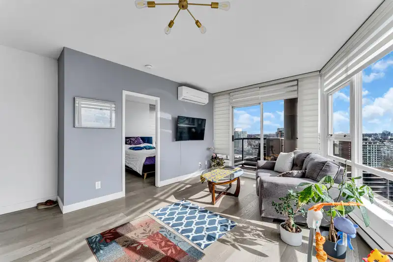 3202 928 BEATTY STREET - photo 4 of 19