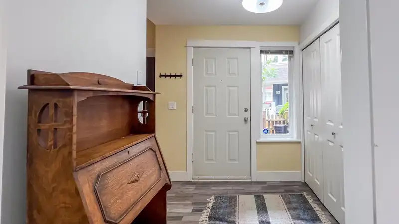 63 6300 LONDON ROAD - photo 4 of 37