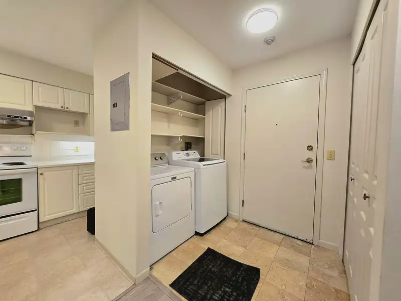 103B 7025 STRIDE AVENUE - photo 3 of 20