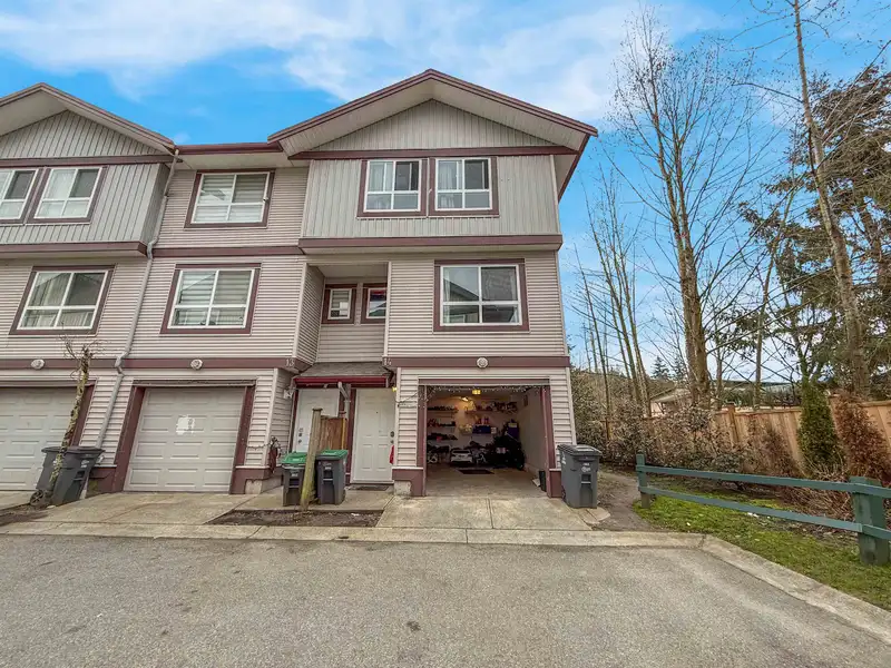 14 12730 66 AVENUE - photo 1 of 34