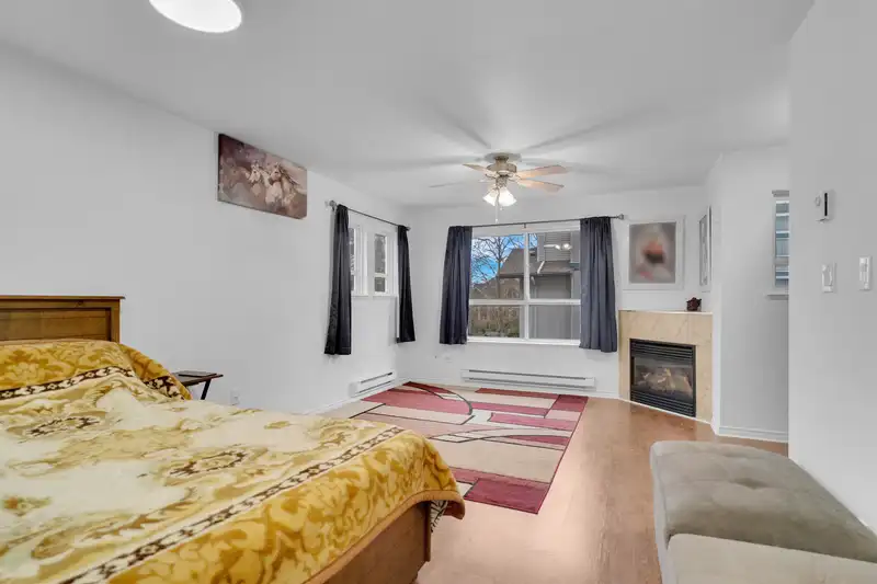 14 12730 66 AVENUE - photo 4 of 34