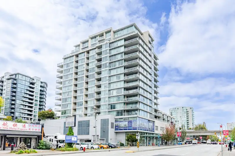 1602 8068 WESTMINSTER HIGHWAY - photo 1 of 36