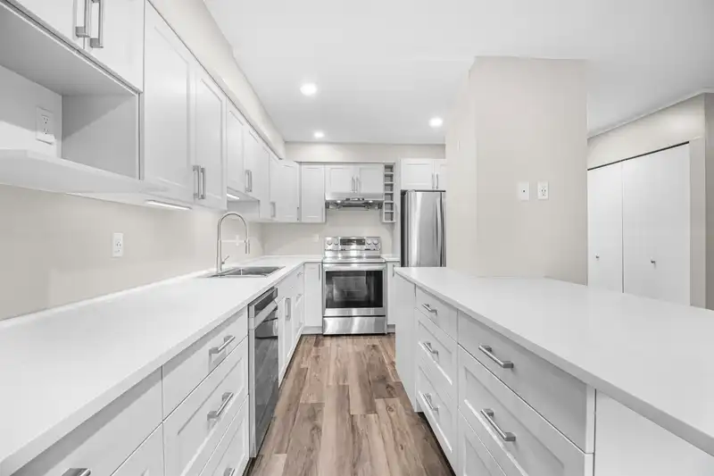 116 9635 121 STREET - photo 1 of 22