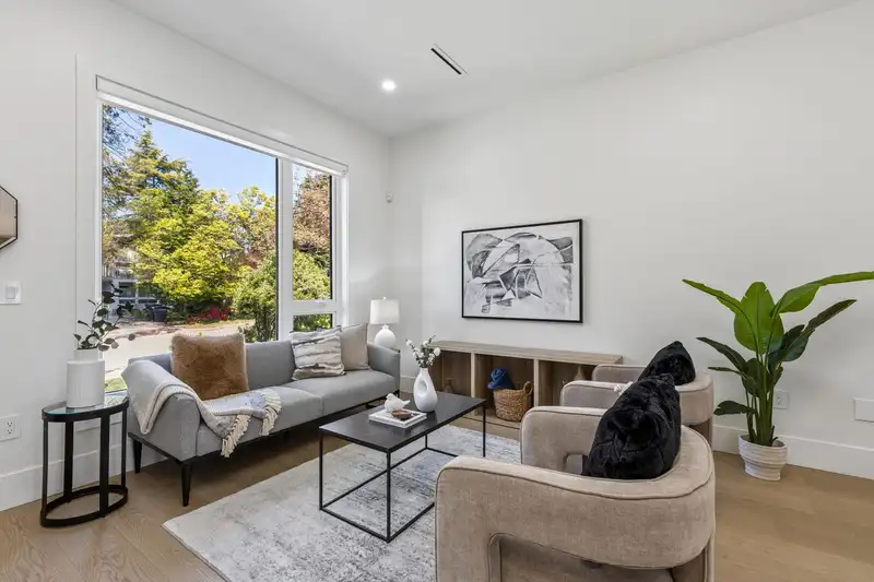2 6512 GRANT STREET - photo 3 of 39