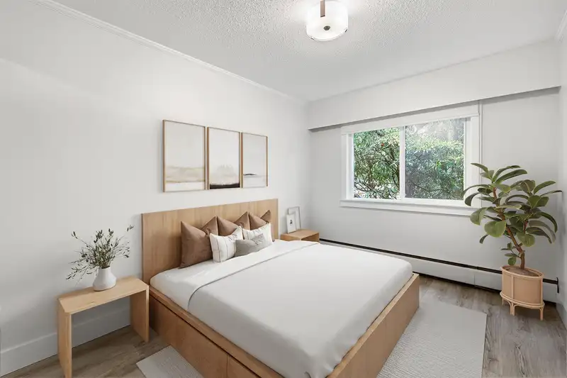 112 211 W 3RD STREET - photo 2 of 23