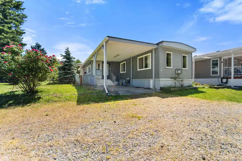 66 6035 VEDDER ROAD - photo 2 of 21