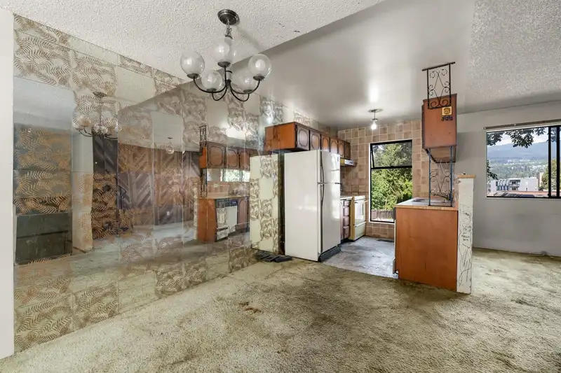 166 JAMES ROAD - photo 3 of 20