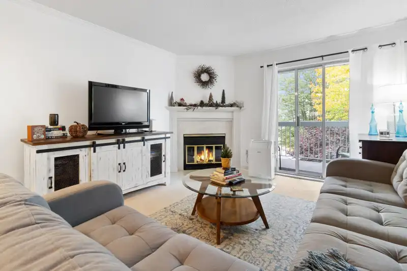 218 11510 225 STREET - photo 2 of 32