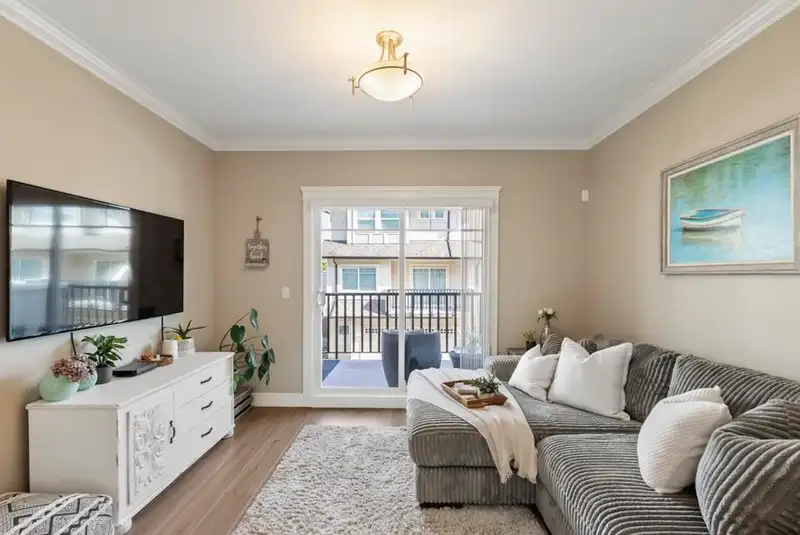 34 8358 121A STREET - photo 2 of 37