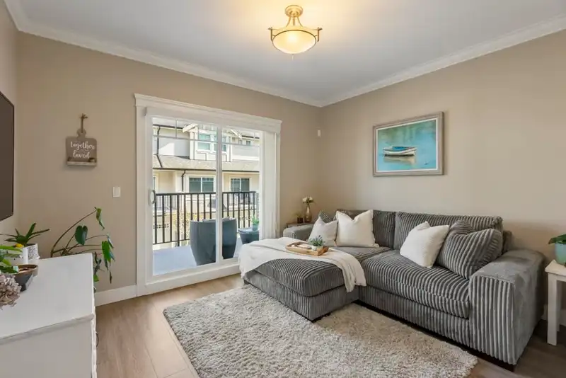 34 8358 121A STREET - photo 3 of 37
